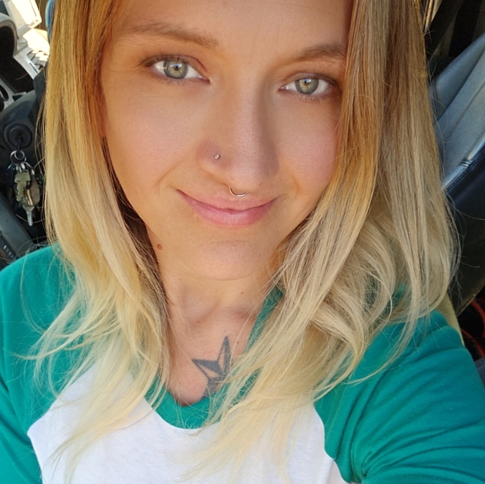 Meet your Posher, Amanda